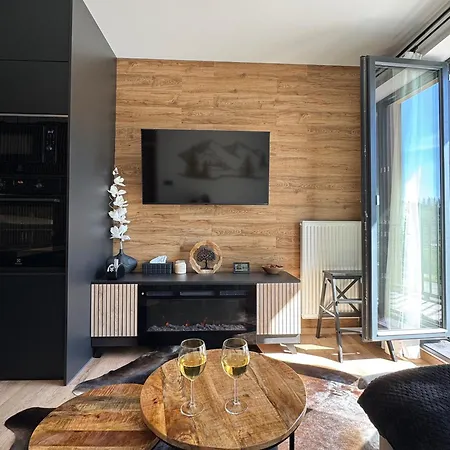 Luxury Mountain Apartment *